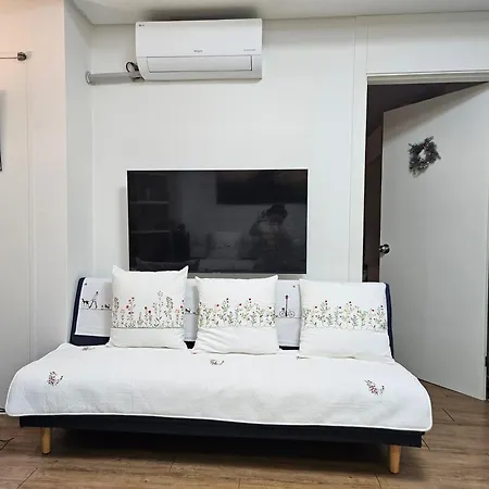 Gangnam Station Fun House Apartment Seoul Exterior photo