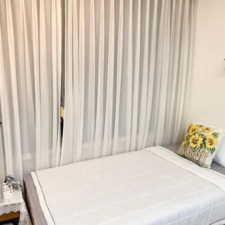 Gangnam Station Fun House Apartment Seoul Exterior photo